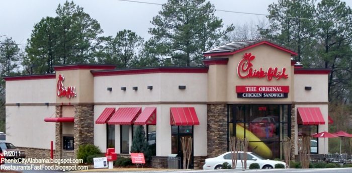 CHICK-FIL-A Chicken Phenix City Alabama, Chick-fil-A Fast Food Sandwich Restaurant Phenix City AL.